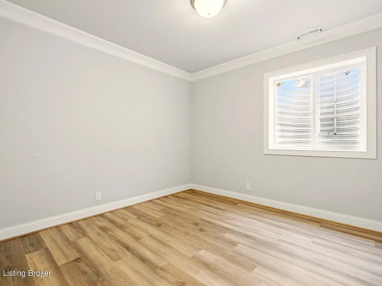 6218 Mistflower Cir — Photo 38