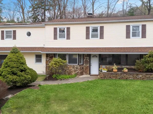 503 Pleasantville Road, Briarcliff Manor, NY 10510