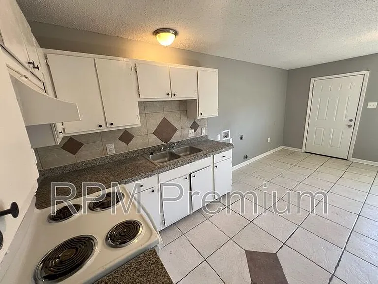 5143 Baker Blvd #C — Photo 8