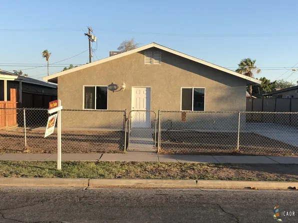 145 W Holt Ave, El Centro, CA 92243