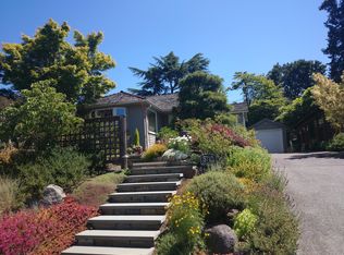 5712 58th Ave NE, Seattle, WA 98105
