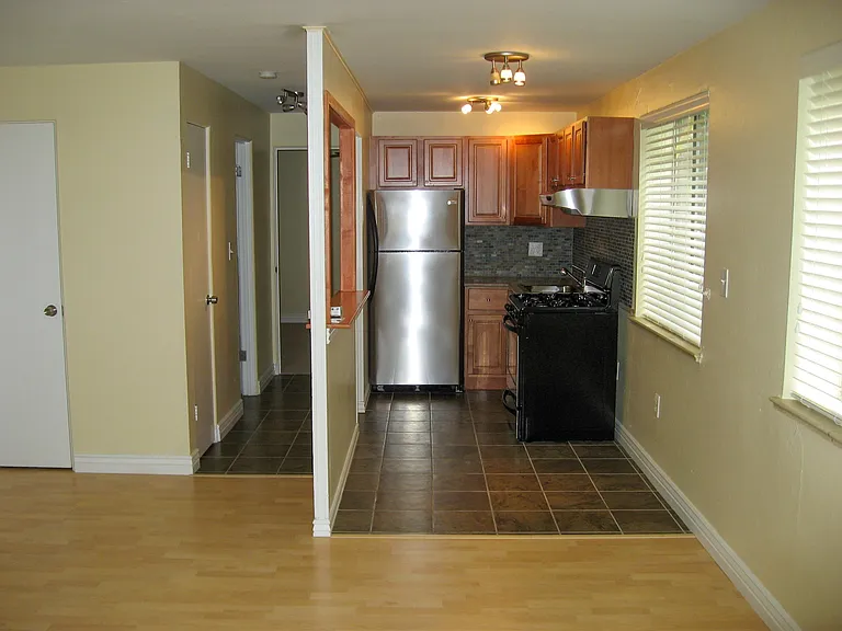 Logan Flats — Photo 15