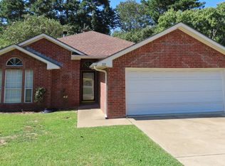 221 Frederick Cir, Flint, TX 75762