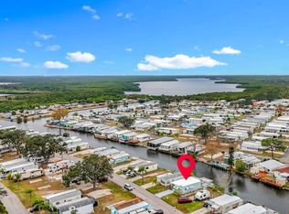 3651 Ali Ala Loop #585, Ruskin, FL 33570