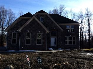 8060 Bowfin Rd, Blacklick, OH 43004