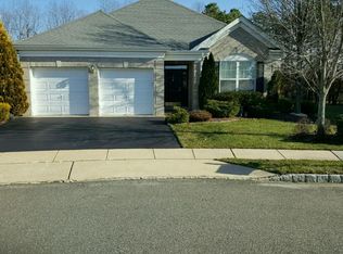 7 Waltham Ct, Jackson, NJ 08527
