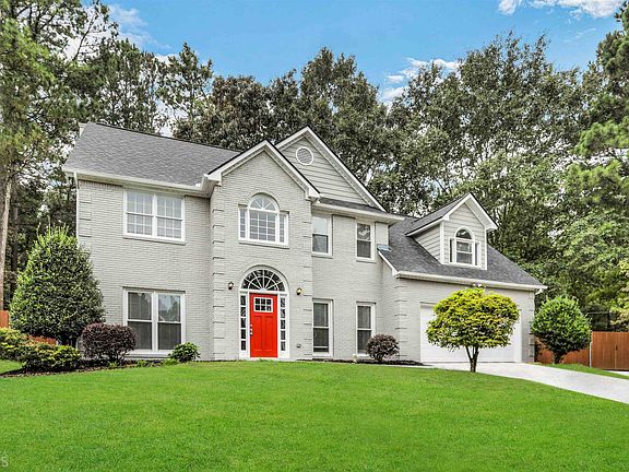 2nd image of 1621 Old Springs Ct