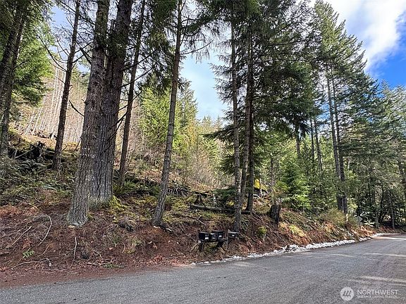 5th image of 9999 Lake Dawn Road