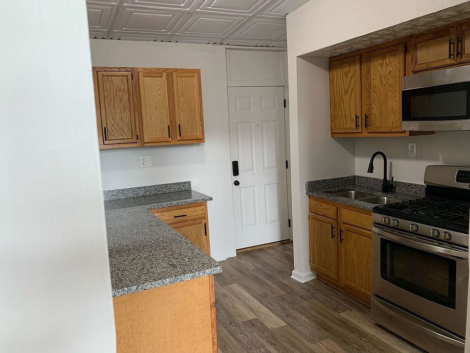 1st image of 122 Miami St #1-122