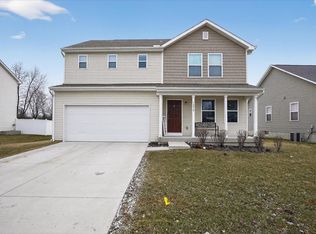 1090 Jackson Dr, Owosso, MI