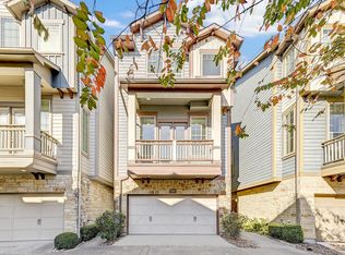 746 Nicholson St, Houston, TX 77007