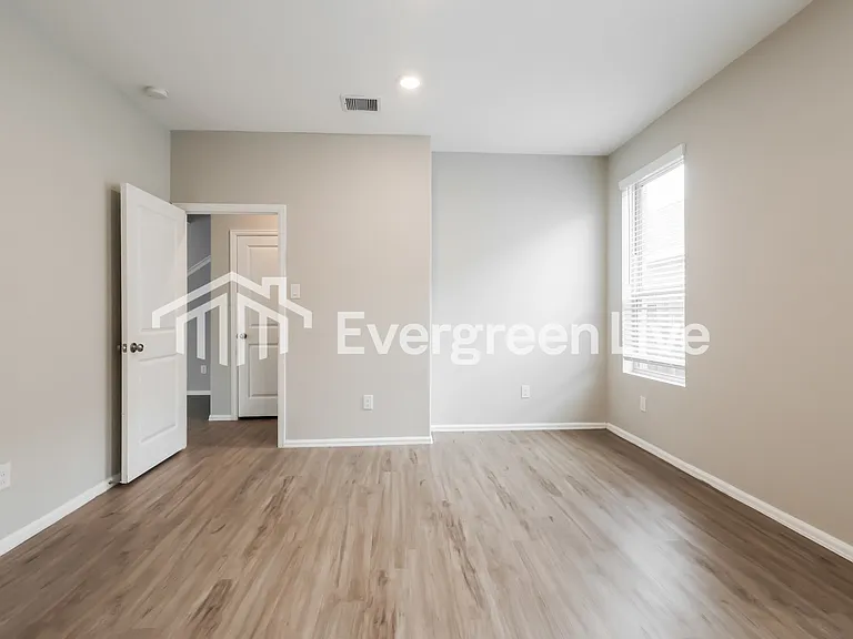 19434 Peppazzi Dr — Photo 14