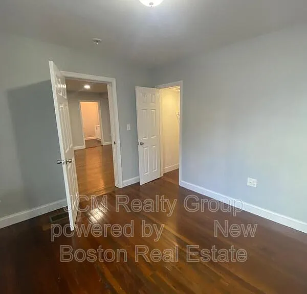 19 Park St #U1 — Photo 7