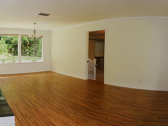 3rd image of 345 Peckerwood Ln