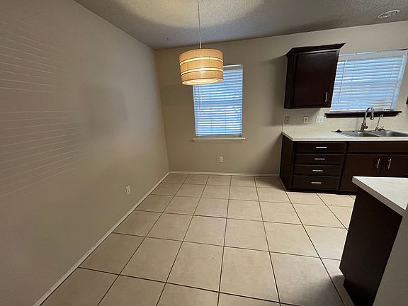 5th image of 8222 Avenue X