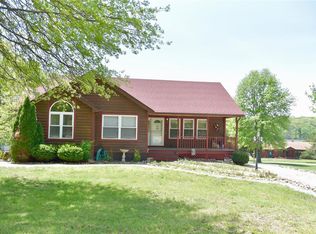 10015 Lake Point Rd, Bourbon, MO 65441
