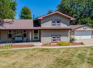 1025 W Clark St, Princeton, IL 61356