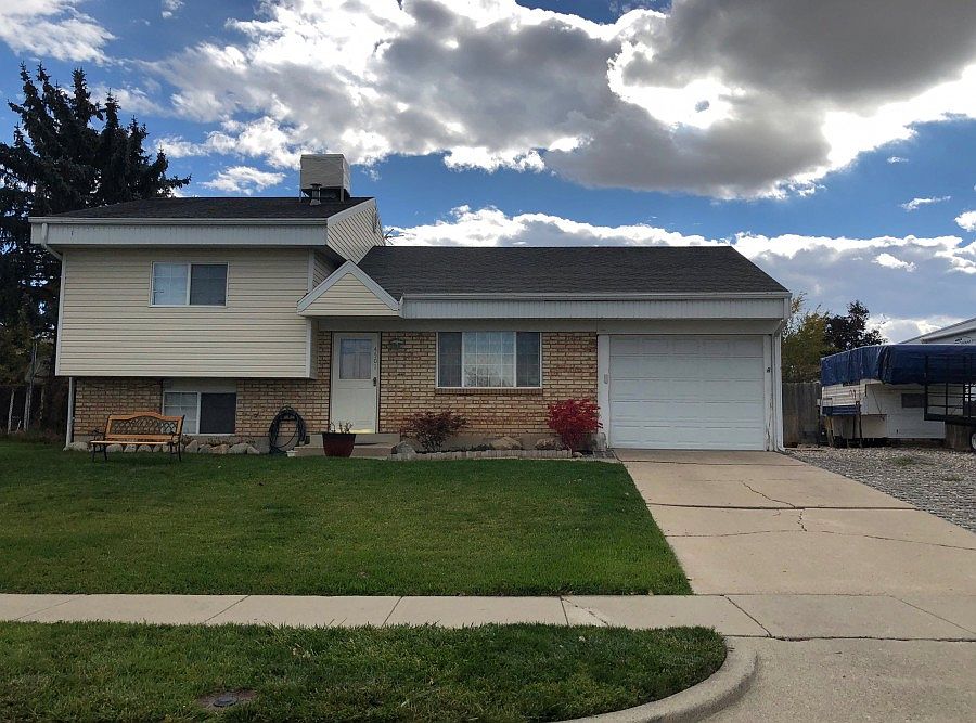 1st image of 4501 W Thayn Dr