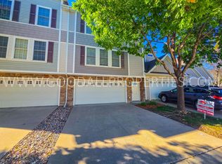 4306 152nd Pl, Urbandale, IA 50323