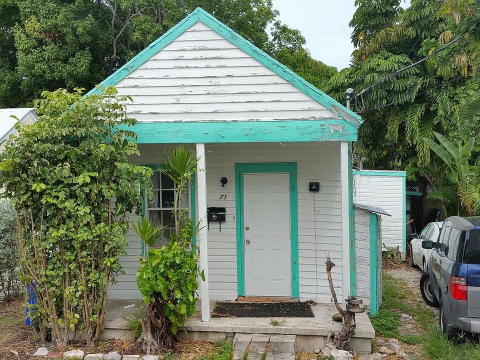 1st image of 717 Galveston Ln