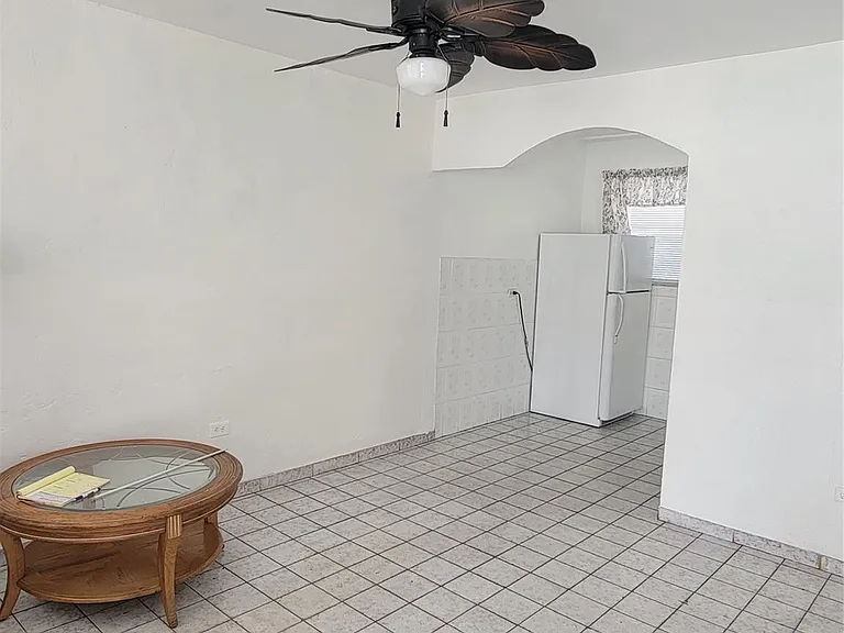 1822 Johnson St — Photo 6