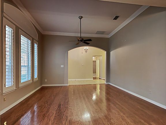 4th image of 4209 Mildenhall Dr