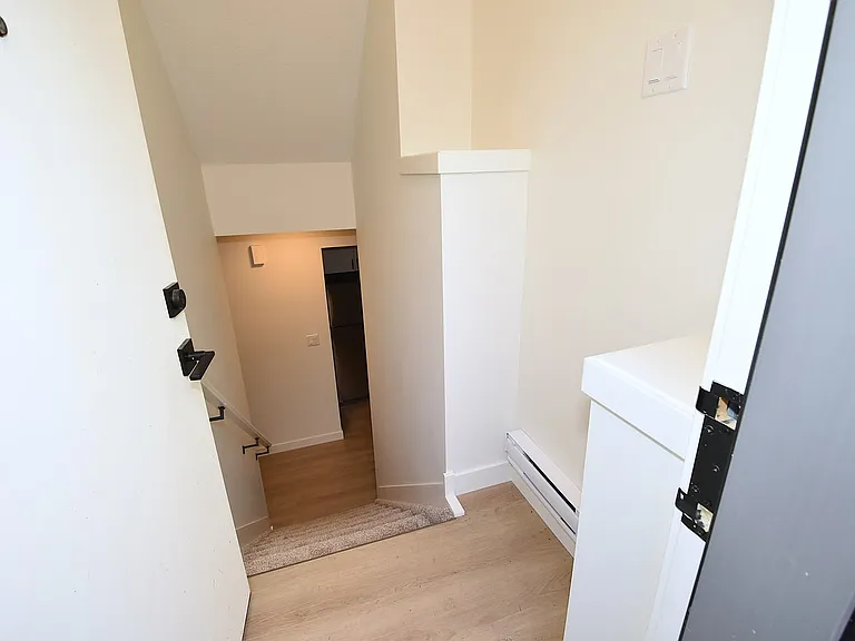 10320 147th St NW #B1 & B2 — Photo 3