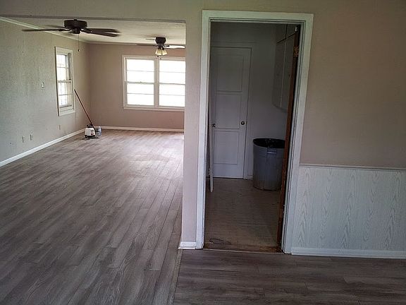 4th image of 905 Halsey Dr