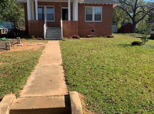 1012 Jones St, Edgefield, SC 29824