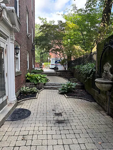 16 Chauncy St Photo 1