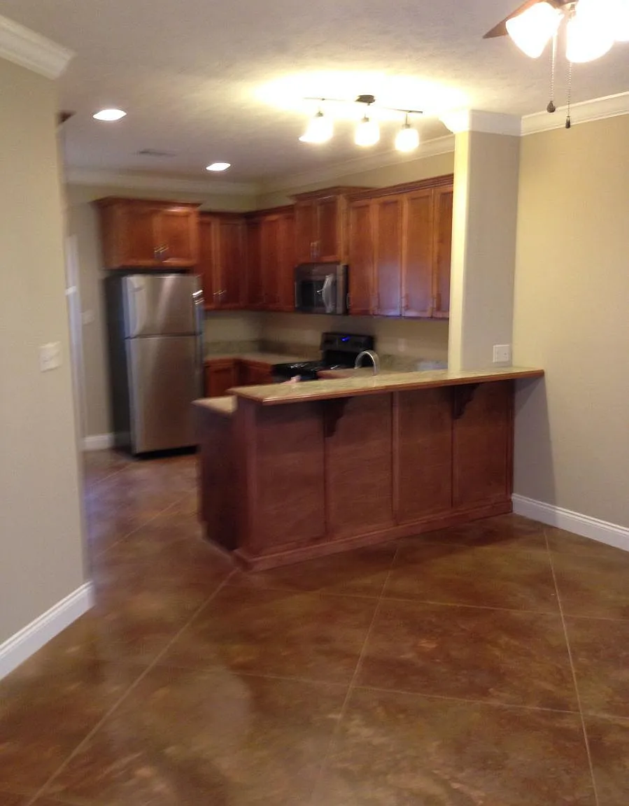 1007 Chambley Way — Photo 4