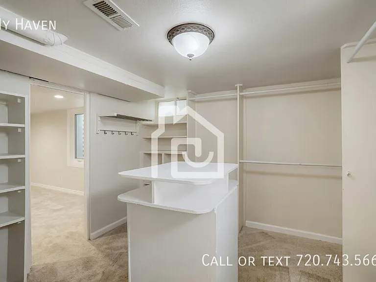 785 Quebec St — Photo 15