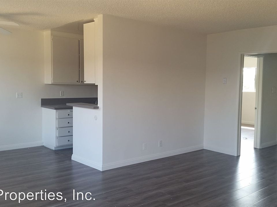 1st image of 3207 Bagley Ave APT 5