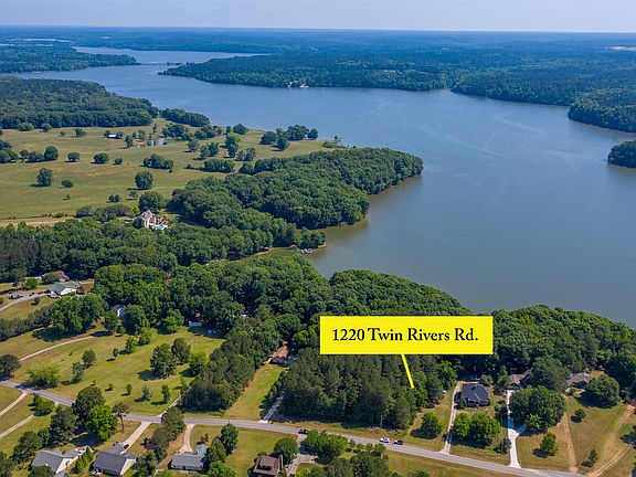 4th image of 1220 Twin Rivers Rd