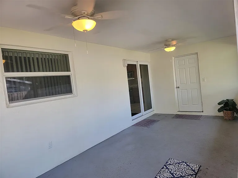 1601 SW 1st Ter #1 — Photo 26