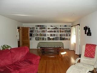 2nd image of 1302 Crutchfield St