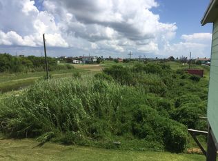 1770 Sheephead Ln, Crystal Beach, TX 77650