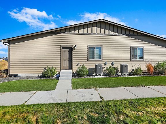 3rd image of 13830 W Bergen Dr #C