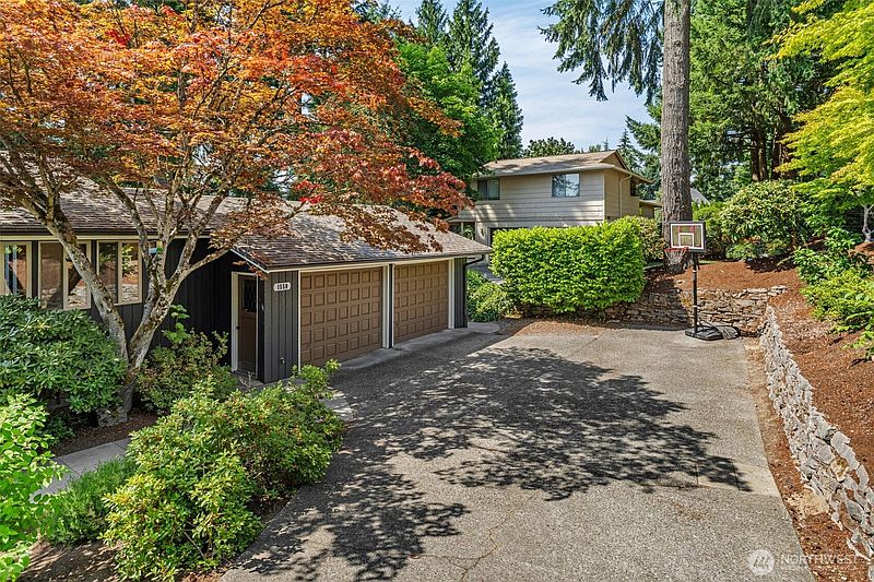 2nd image of 1550 Weathervane Drive