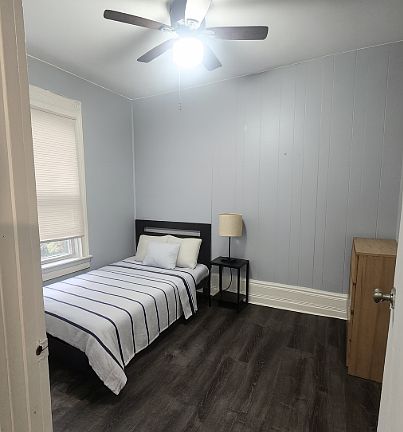 2nd image of 324 Riverside Ave #2