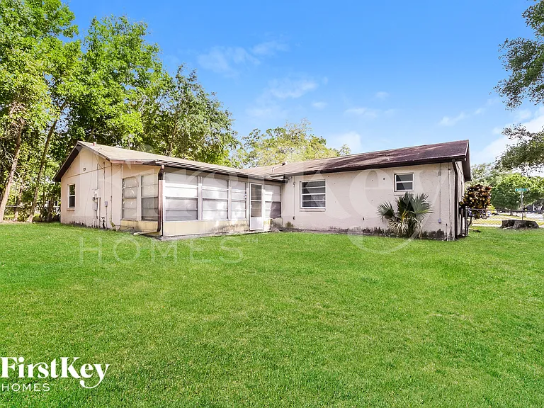 1701 Freeman Dr — Photo 18