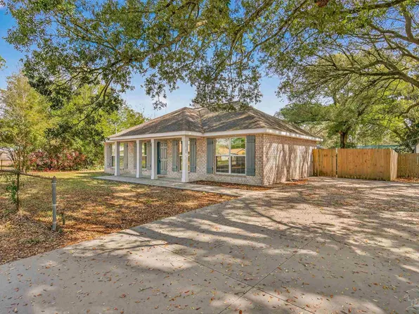 1906 Albany Ave, Pensacola, FL 32507