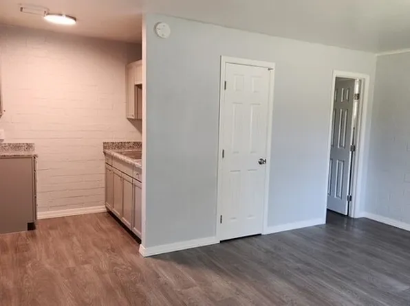 2645 W Morten Ave, Phoenix, AZ 85051