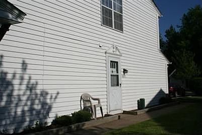 1st image of 10095 Independence Dr #7B