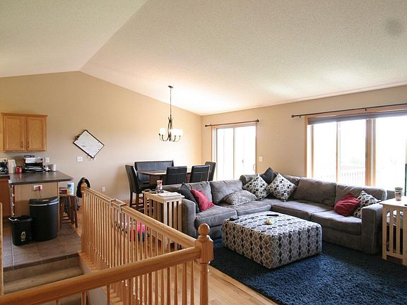 2nd image of 2136 Ashland Dr NW