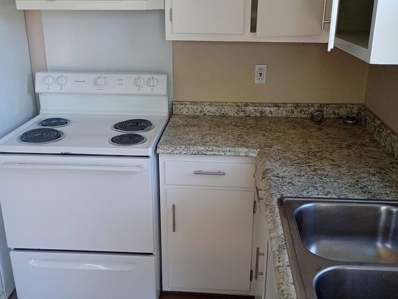 2nd image of 7435 George Gaines Rd