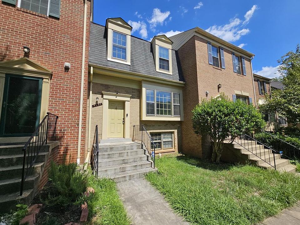 1st image of 4707 Gainsborough Dr