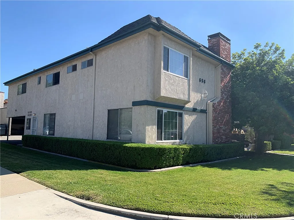 Building Photo - 656 Lemar Park Dr
