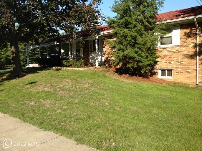 1st image of 9600 Jacqueline Dr