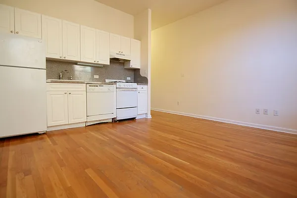 Rented by JK Dansar Corp | media 12